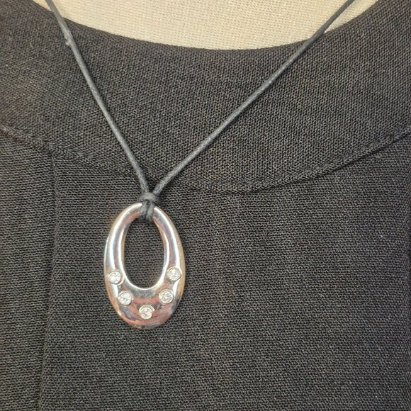 Vintage Butler Silver Pendant Necklace on Black Cord - Picture 3 of 8